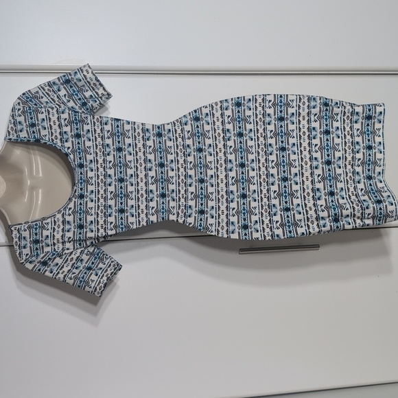 Mudd Blue and White Patterned Women's Dress Size Small - Picture 3 of 8